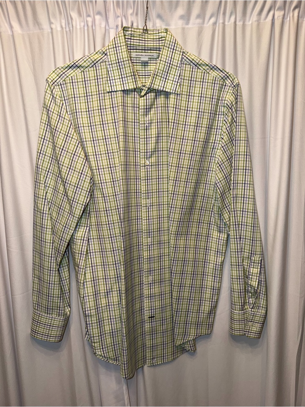 Banana Republic Men’s Green and Blue Plaid Dress Shirt